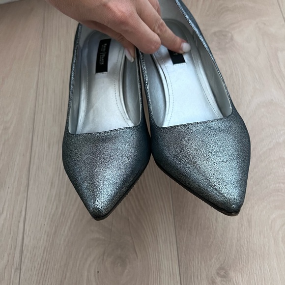 WHBM dark metallic nubuck leather stilettos - Picture 8 of 16